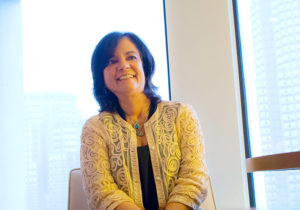 アニータ・ムアジャーニ／臨死体験をし、末期がんが消えた！あちらの世界へ行って体験したこと【『StarPeople』バックナンバーより】