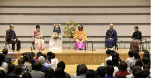 パラマハンサ・ヴィシュワナンダ「来日トーク・イベント」リポート／1