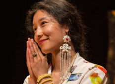 マントラ・シンガー、ドゥルクモ・ジャルによる「神秘のマントラヒーリング」