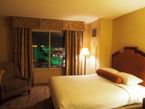 アーロン千生の開運塾〈13〉 開運のための寝室づくり「柱・梁とベッドの位置編」